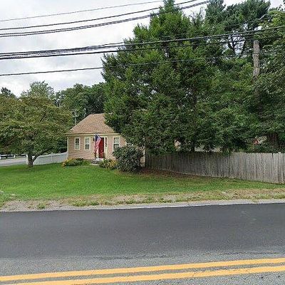 332 Central St, Holliston, MA 01746