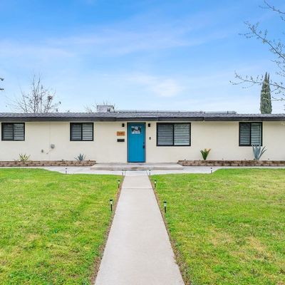 345 Gettysburg Ave, Clovis, CA 93612