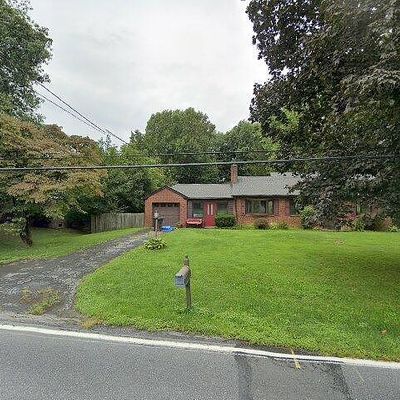 2955 Spring Valley Rd, Lancaster, PA 17601
