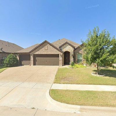 300 Hawks Dr, Fate, TX 75087