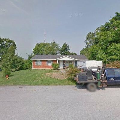 309 Juniper Dr, Frankfort, KY 40601