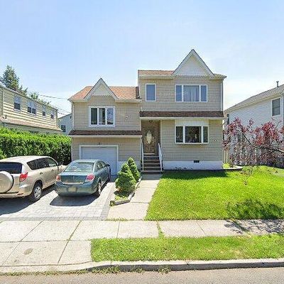 31 Hillcrest Ave, Lodi, NJ 07644