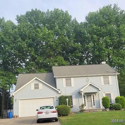 310 Carol Ln, Elyria, OH 44035