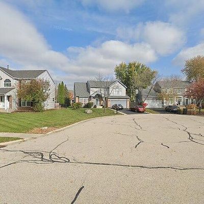 3905 Thornberry Way, Lake In The Hills, IL 60156