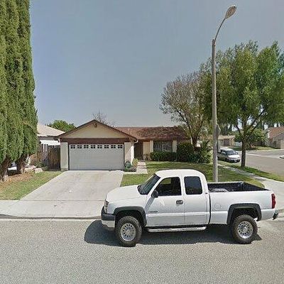 3995 Goodwin Ave, Simi Valley, CA 93063