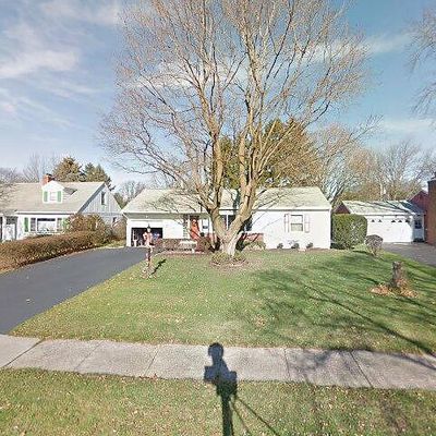 40 Villa Nova Rd, Rochester, NY 14617