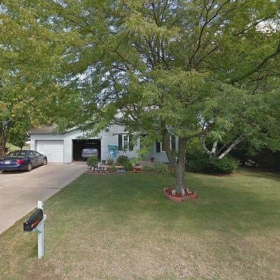 400 Linda Rd, Mount Horeb, WI 53572