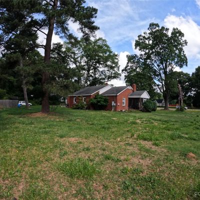 4020 S New Hope Rd, Gastonia, NC 28056