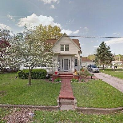 407 Jefferson St, Pawnee, IL 62558