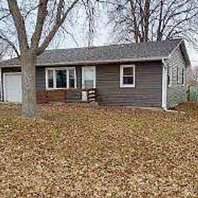 407 Randolph St, Bedford, IA 50833