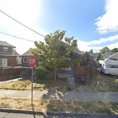 4079 Carrington St, Oakland, CA 94601