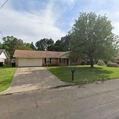 408 Wain Dr, Longview, TX 75604