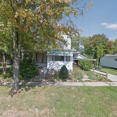 410 E Ann St, Belding, MI 48809