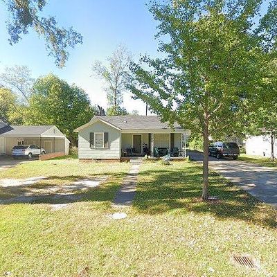 412 Cherokee Rd, Greenwood, MS 38930