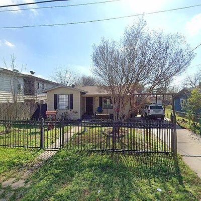 414 W Academy St, San Antonio, TX 78226