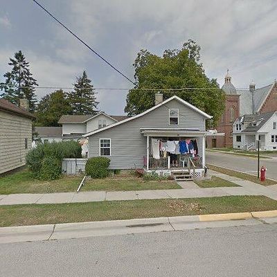 416 Jones St, Watertown, WI 53094