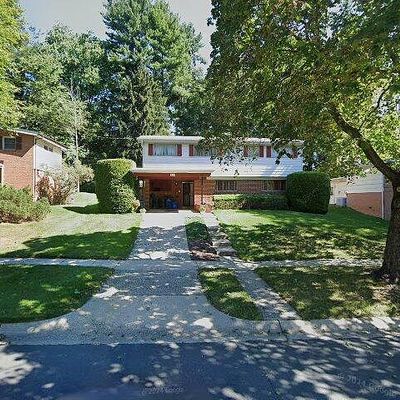 417 Hillsboro Dr, Silver Spring, MD 20902