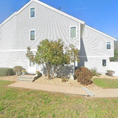 42 Meadow Pond Dr #N, Leominster, MA 01453