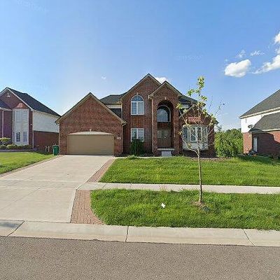 42088 Woodglen Dr, Novi, MI 48375