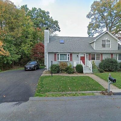 43 Grandview Rd, Haverhill, MA 01832