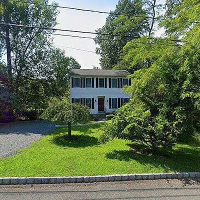 353 Top Ave, Green Brook, NJ 08812