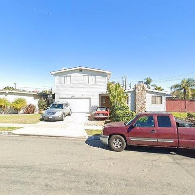 3584 Luna Ave, San Diego, CA 92117