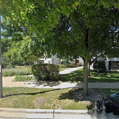 366 W Miner St #2 A, Arlington Heights, IL 60005