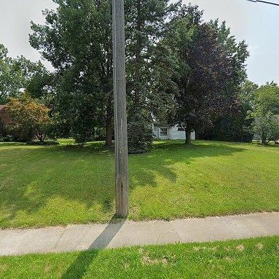 3709 W Pleasant Valley Rd, Cleveland, OH 44134