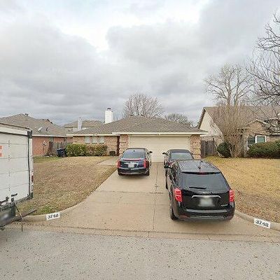 3748 Brett Dr, Fort Worth, TX 76123