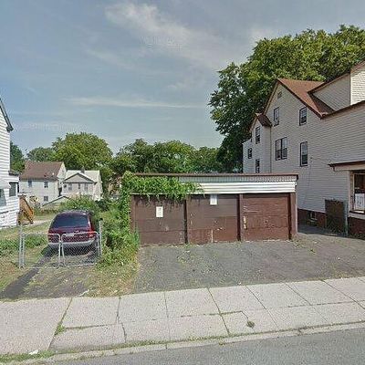 38 Palm St, Newark, NJ 07106