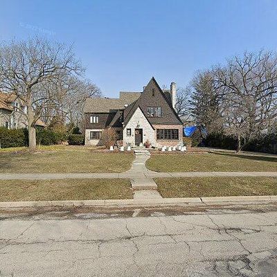 380 River Bluff Rd, Elgin, IL 60120