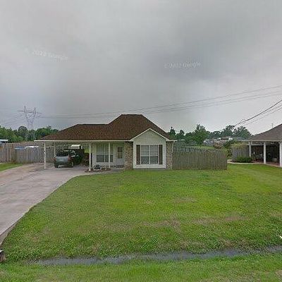 38043 N Robert Wilson Rd, Gonzales, LA 70737