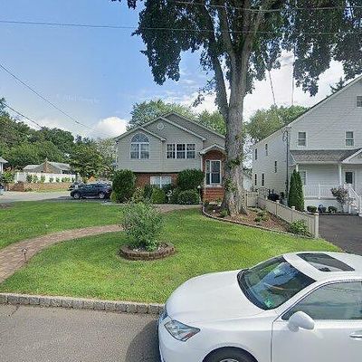 382 Boynton Ave, Clark, NJ 07066