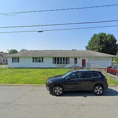 387 Orswell St, Fall River, MA 02721