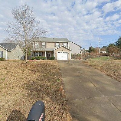 476 Barton St, Duncan, SC 29334