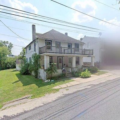 48 Old Lancaster Rd, Devon, PA 19333