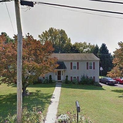 482 Scott Dr, West Chester, PA 19380