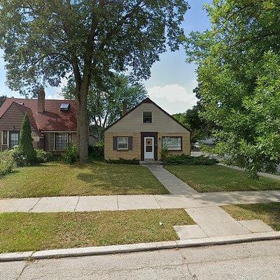 4875 N 73 Rd St, Milwaukee, WI 53218