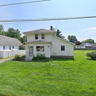 4977 Scott St, Newton Falls, OH 44444