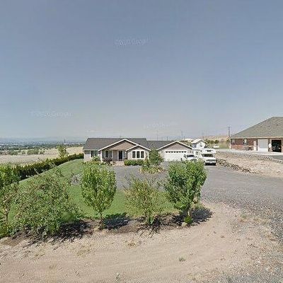 50 Wendt Rd, Yakima, WA 98901