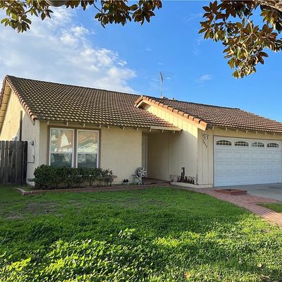 5032 E Holbrook St, Anaheim, CA 92807