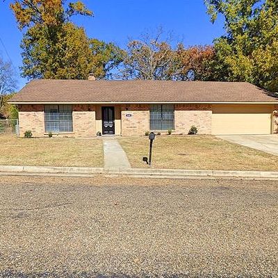 509 Rosewood St, Mount Pleasant, TX 75455