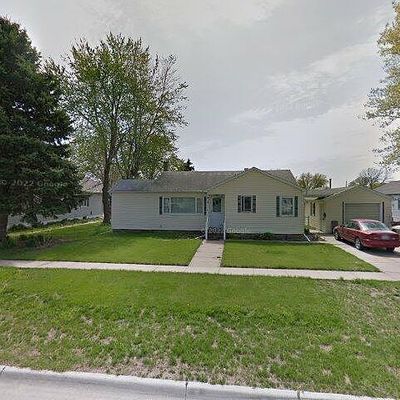 513 Custer St, Saint Paul, NE 68873