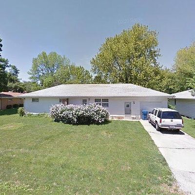 515 S Grand Ave, Chatham, IL 62629