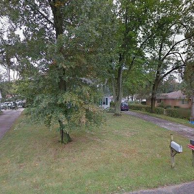 51576 Myrtle Ave, South Bend, IN 46637