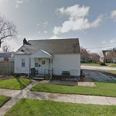 516 W Market St, Celina, OH 45822