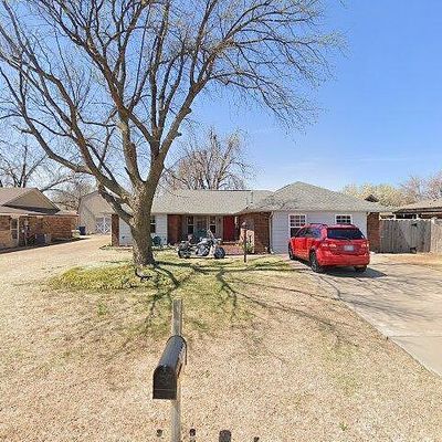 520 Candlewood, Enid, OK 73701