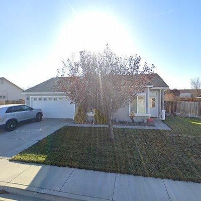 520 Hawk Bay Ct, Sparks, NV 89436