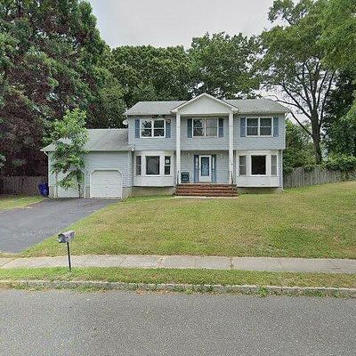 524 Woolley Dr, Neptune, NJ 07753