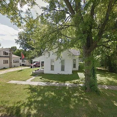 529 W 1 St St, Albany, IN 47320
